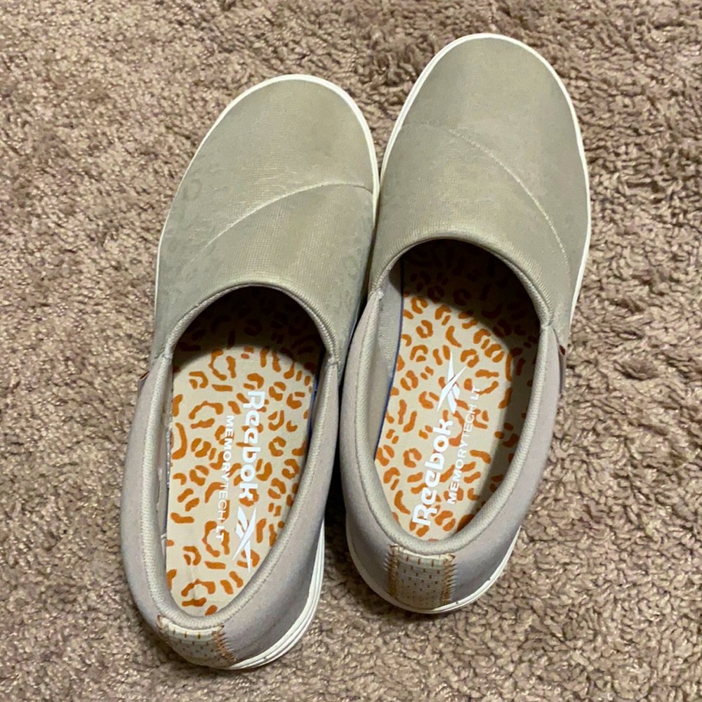 Women’s Reebok shoes